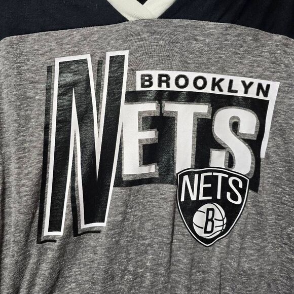 Mitchell and Ness Grey and Black Brooklyn Nets Graphic Tee - Picture 2 of 8
